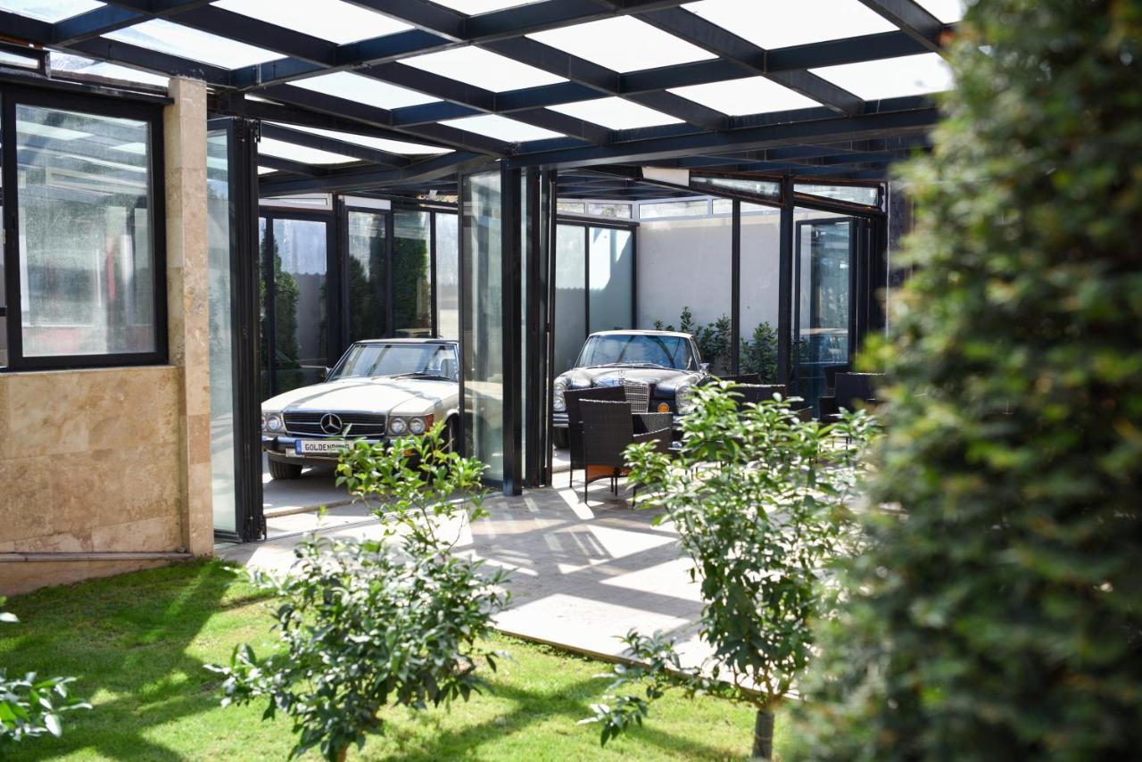Alchemist Residence Von Goldenburg Belashtitsa Exterior photo